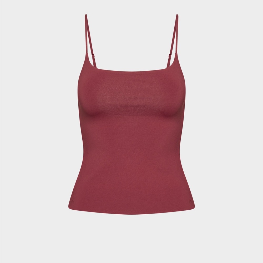 Original Contour Presence Cami Tank - Aritzia